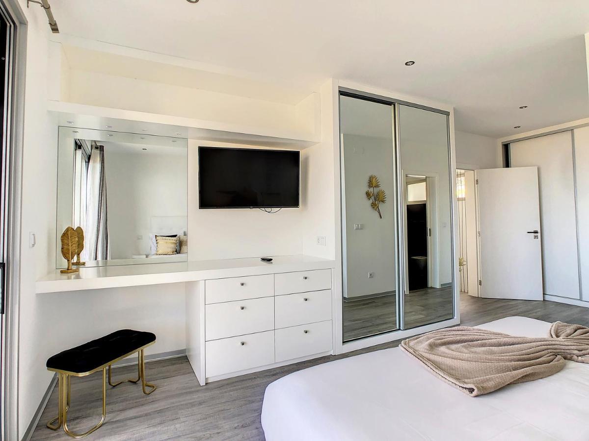 Villa Piece Of Heaven By Lovelystay Estreito Da Calheta Luaran gambar