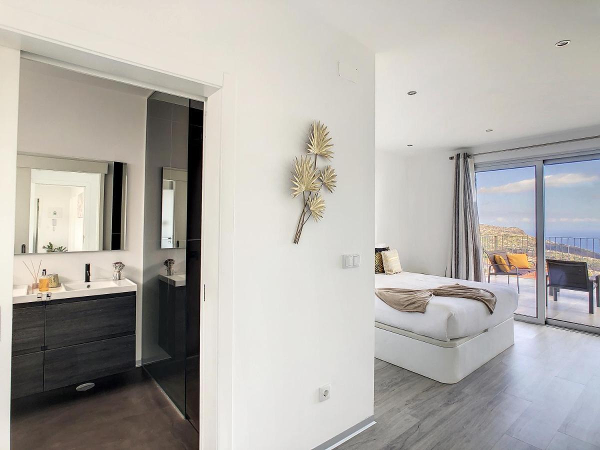 Villa Piece Of Heaven By Lovelystay Estreito Da Calheta Luaran gambar